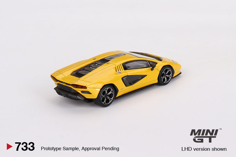 TSM Mini GT 1:64 Lamborghini Countach LPI 800-4 New Giallo Orion