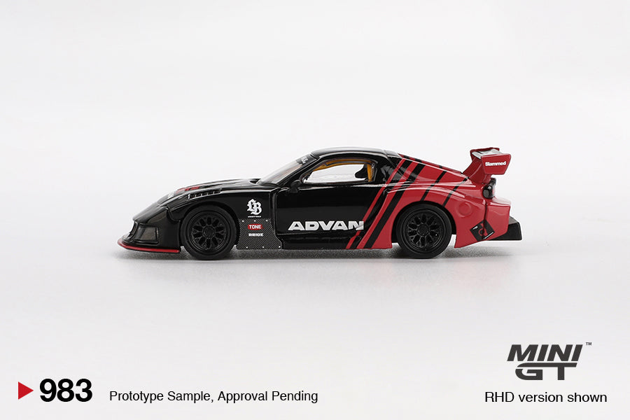 TSM Mini GT 1:64 Mazda RX-7 LB-Super Silhouette Advan RHD