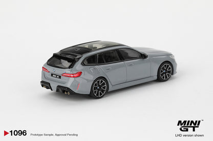 TSM Mini GT 1:64 BMW M5 Touring Brooklyn Grey Metallic RHD