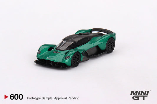 Mini GT 1:64 Aston Martin Valkyrie Aston Martin Racing Green Model Car