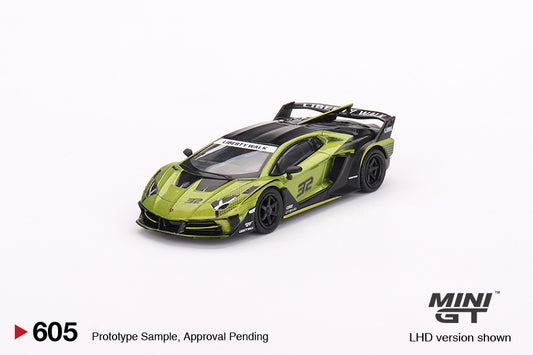 TSM Mini GT 1:64 Lamborghini LB-Silhouette WORKS Aventador GT EVO Lime