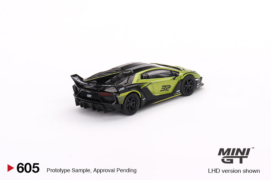 TSM Mini GT 1:64 Lamborghini LB-Silhouette WORKS Aventador GT EVO Lime