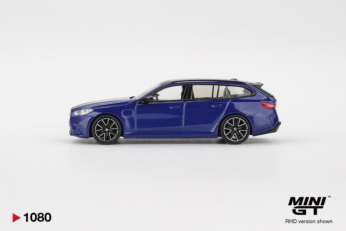 TSM Mini GT 1:64 BMW M5 Touring Marina Bay Blue Metallic