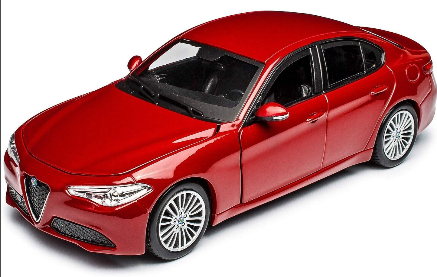 1:24 Alfa Romeo Giulia 2016 Red Diecast Model Car